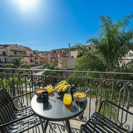 Peratzada * Argostolion